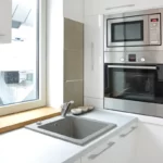 Maximiser les petits espaces : Tendances de conception de cuisine à venir pour 2023