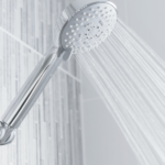 Pourquoi ma douche fuit-elle ?  Signes, causes possibles et comment les résoudre