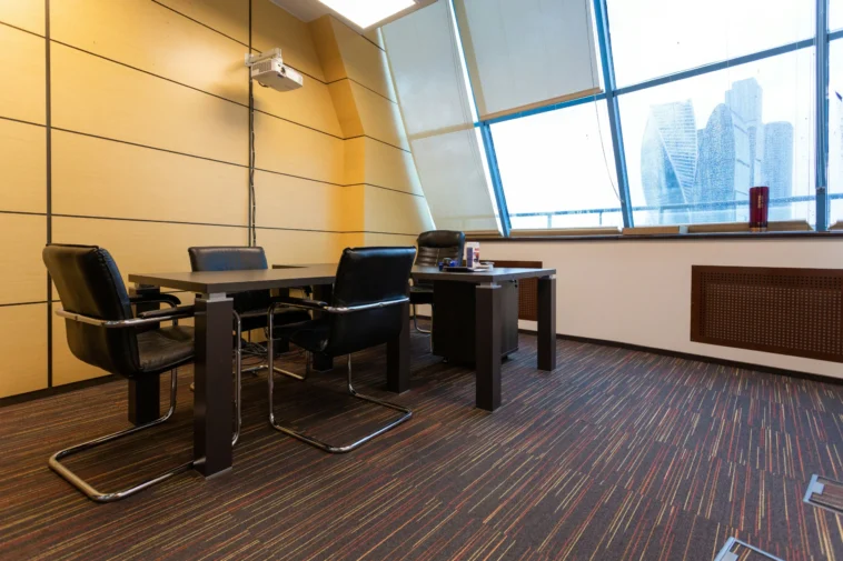 Chaises de bureau de direction : luxe, confort et fonctionnalité pour les dirigeants de demain